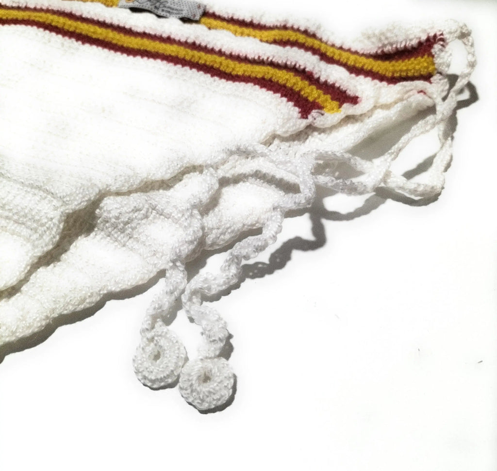 Comprar Braguita Bikini crochet blanco Bandera de España Bandera España La Flamenca de Borgoña Patricia Muñoz VOX