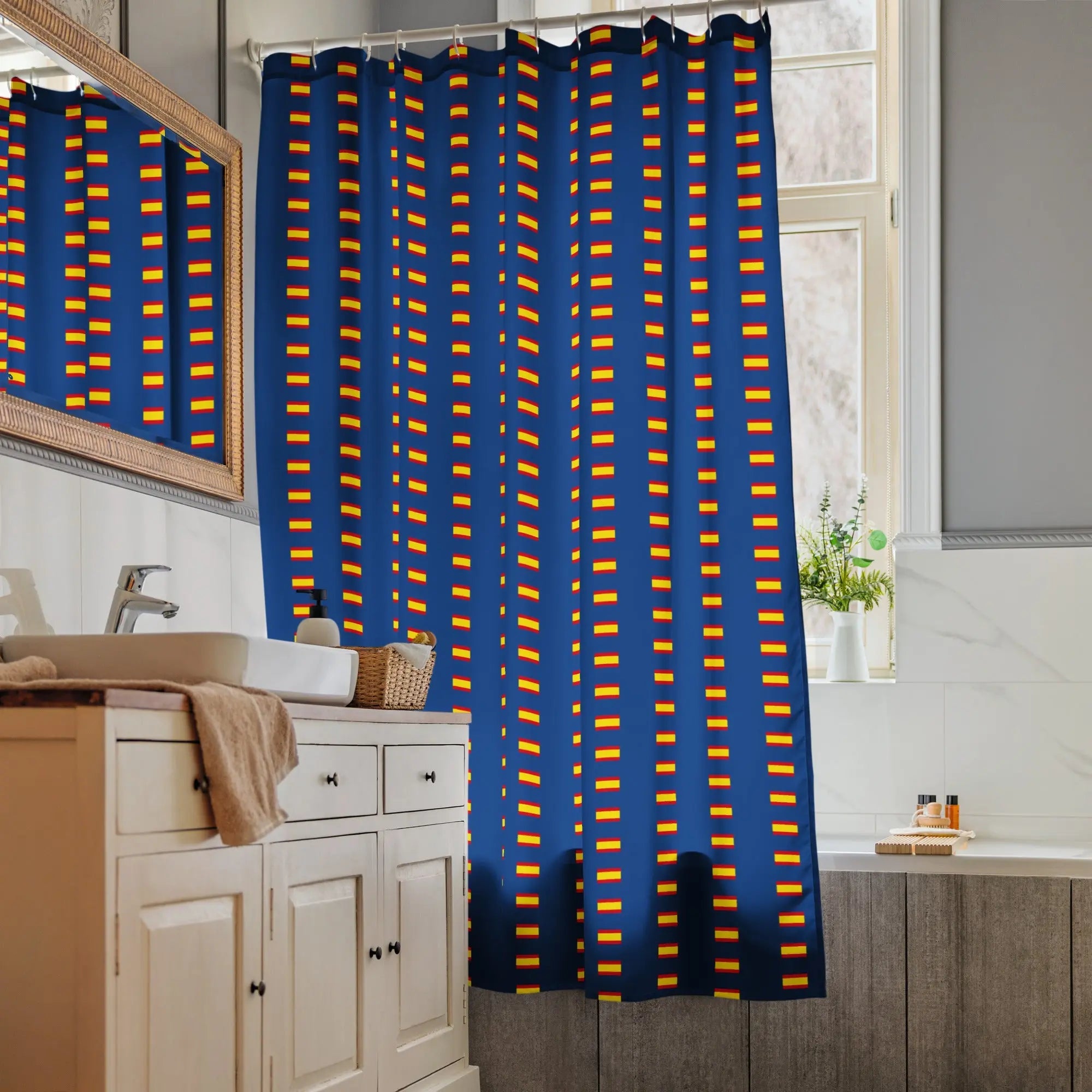 Comprar Cortina de ducha Bandera de España azul Bandera España La Flamenca de Borgoña Patricia Muñoz VOX