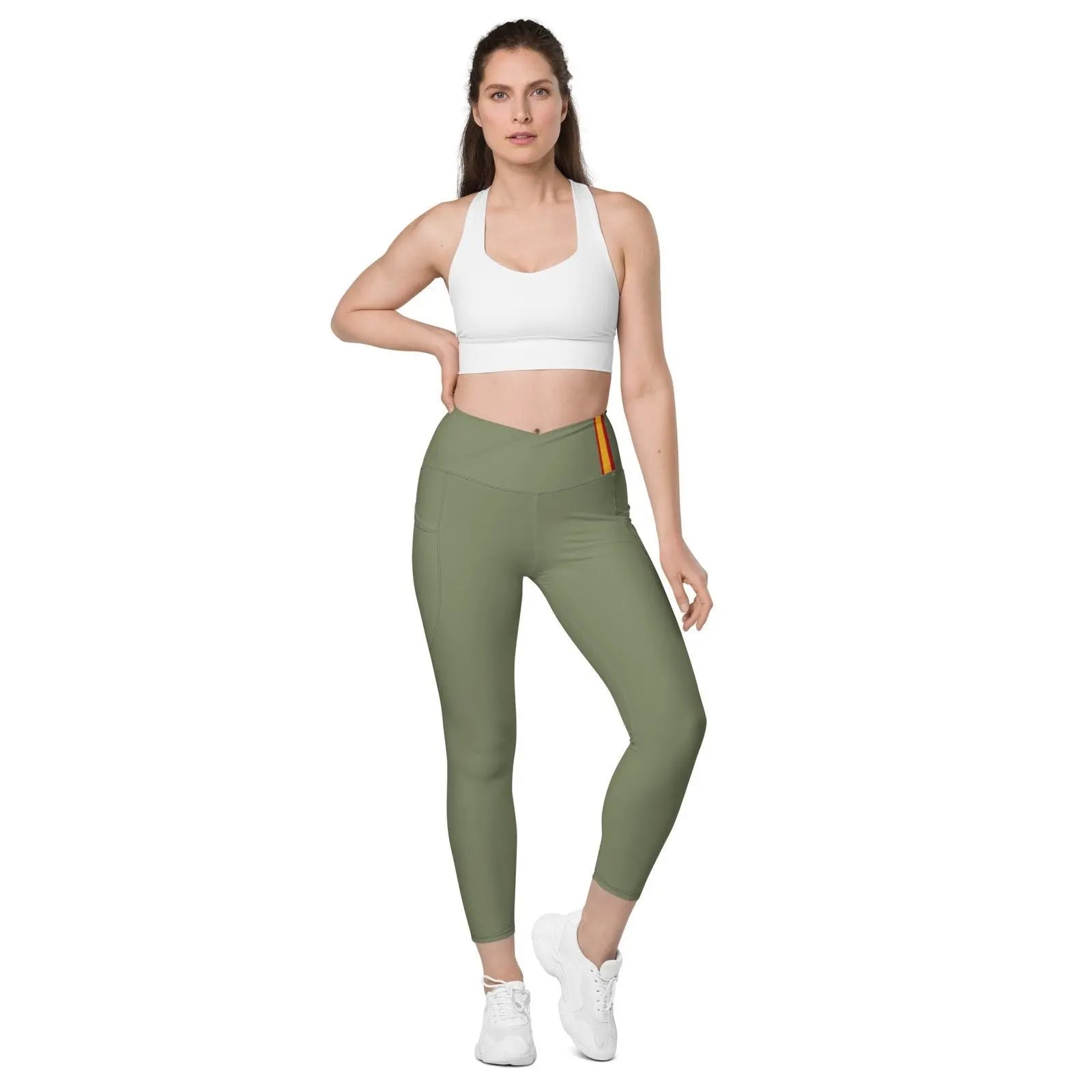 Comprar Leggins verde cintura cruzada con bolsillos Bandera de España Bandera España La Flamenca de Borgoña Patricia Muñoz VOX