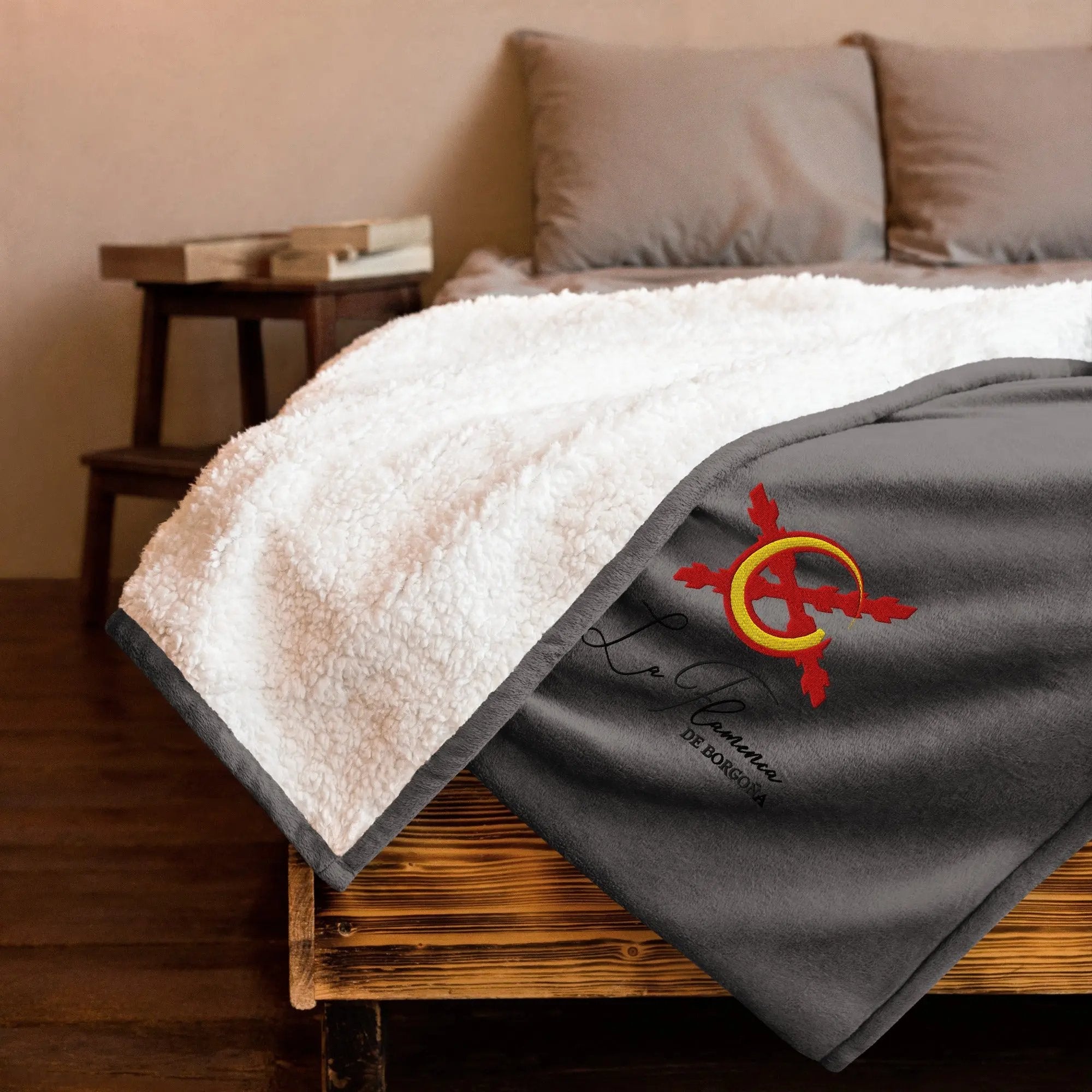 Comprar Manta borreguillo premium La Flamenca de Borgoña La Flamenca de Borgoña Bandera España
