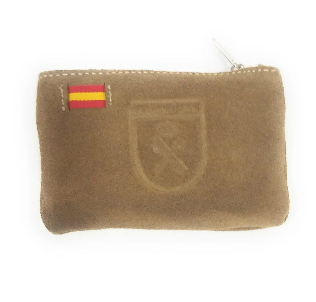 Comprar Monedero Guardia Civil serraje camel Bandera España La Flamenca de Borgoña Patricia Muñoz VOX