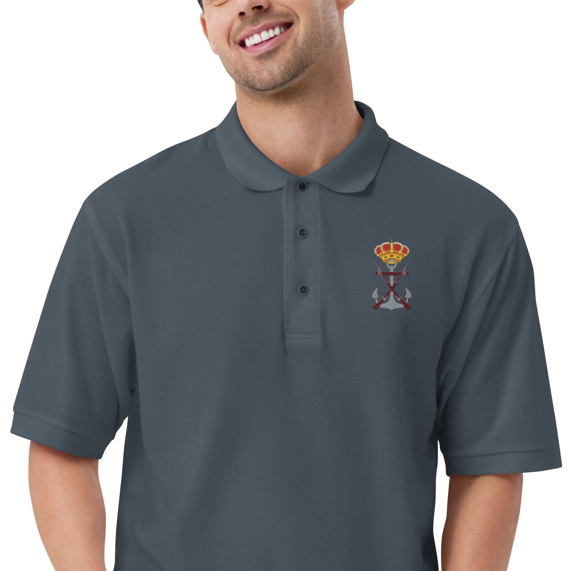 Comprar Polo para hombre premium Infantería de Marina La Flamenca de Borgoña, Bandera de España, Cruz de Borgoña, Patricia Muñoz, VOX