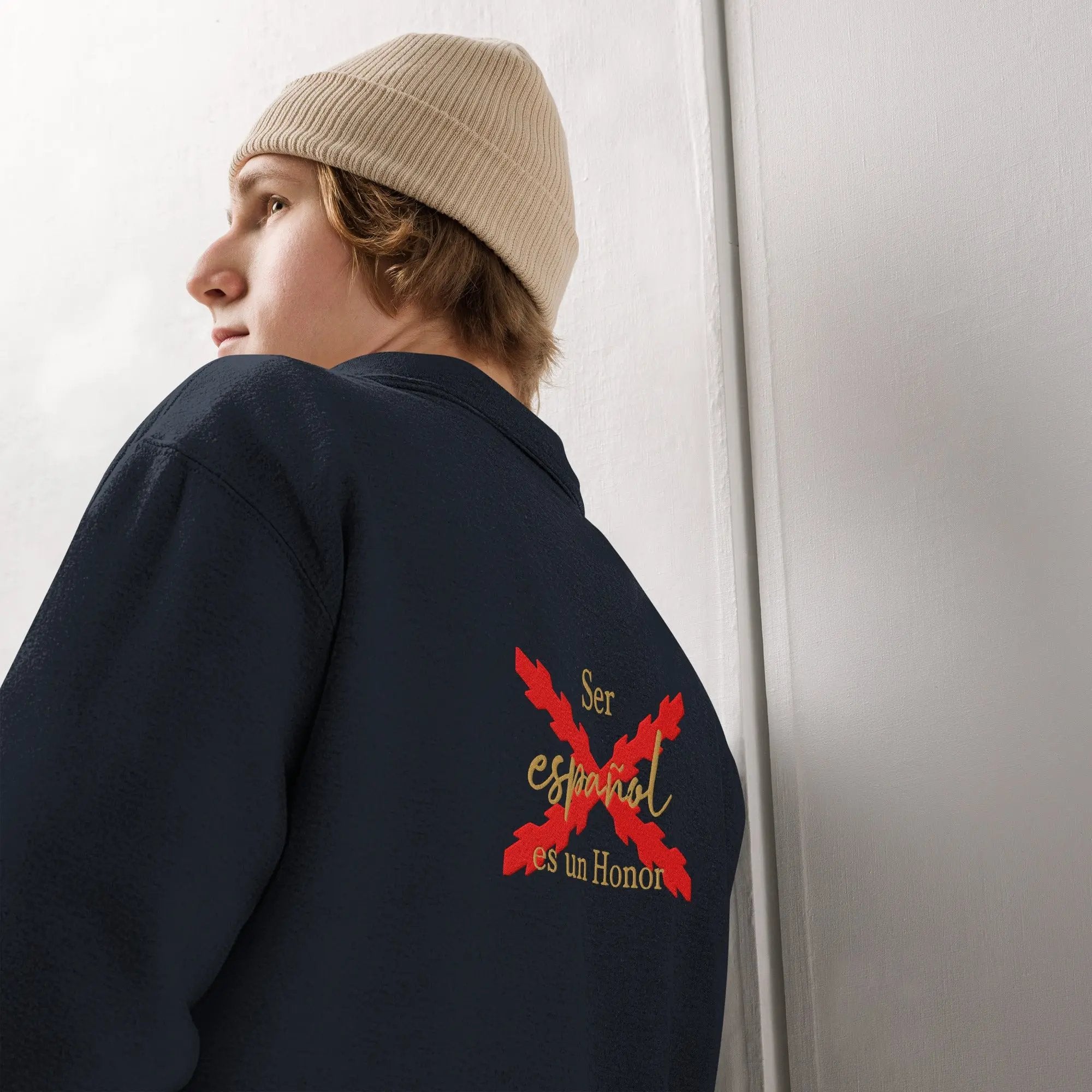 Comprar Sudadera premium unisex "Ser español es un Honor" La Flamenca de Borgoña Bandera España